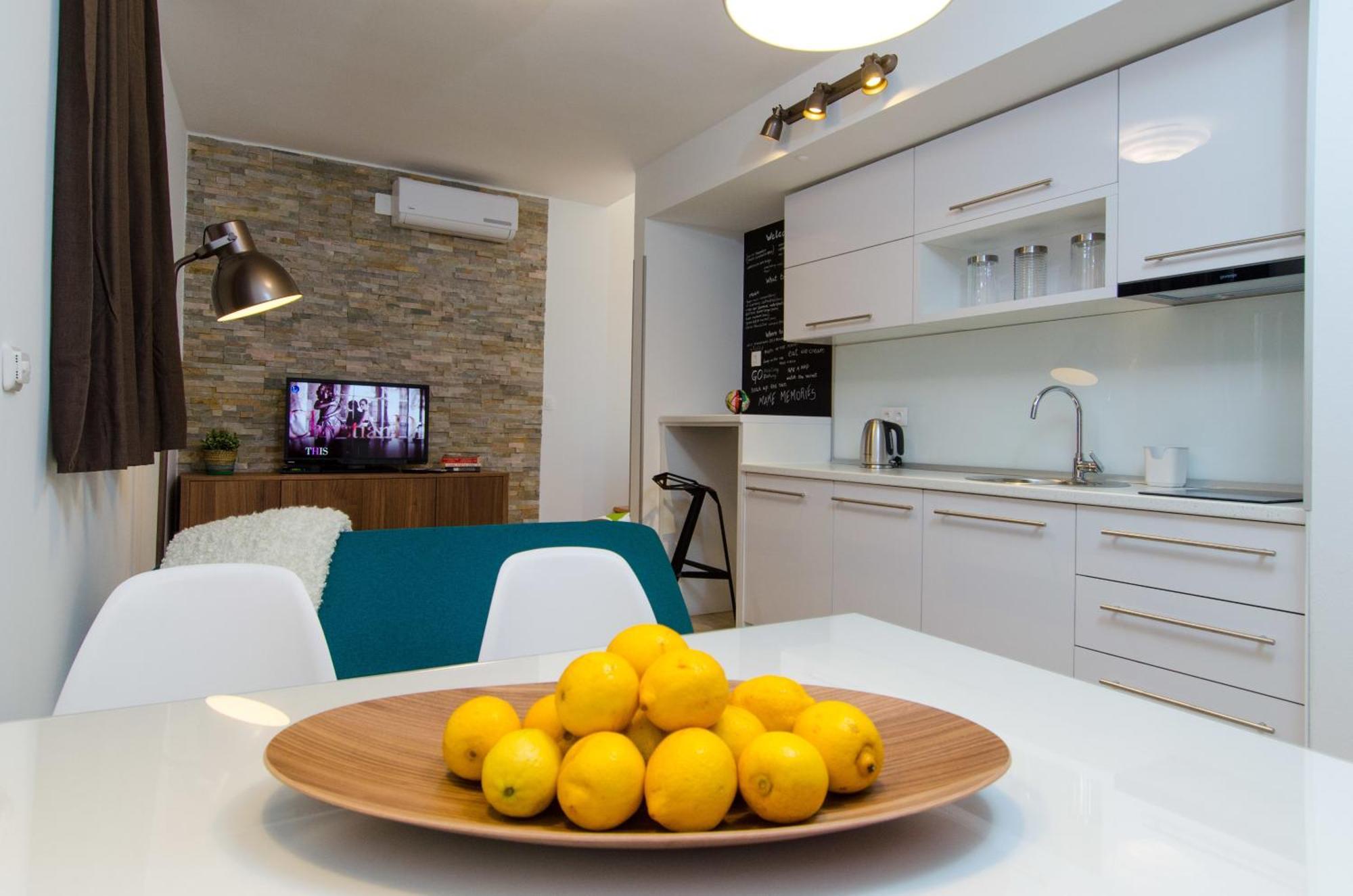 Apartments & Rooms Tiramola - Old Town Trogir Ruang foto