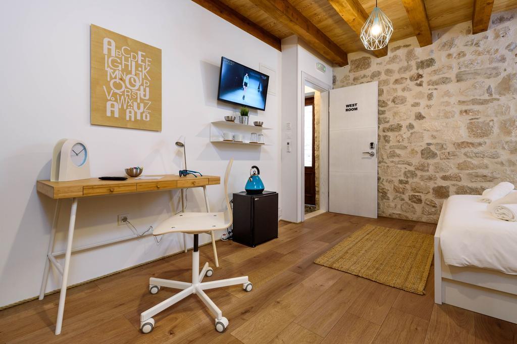 Apartments & Rooms Tiramola - Old Town Trogir Bagian luar foto
