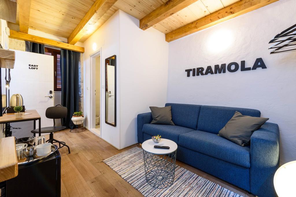 Apartments & Rooms Tiramola - Old Town Trogir Bagian luar foto