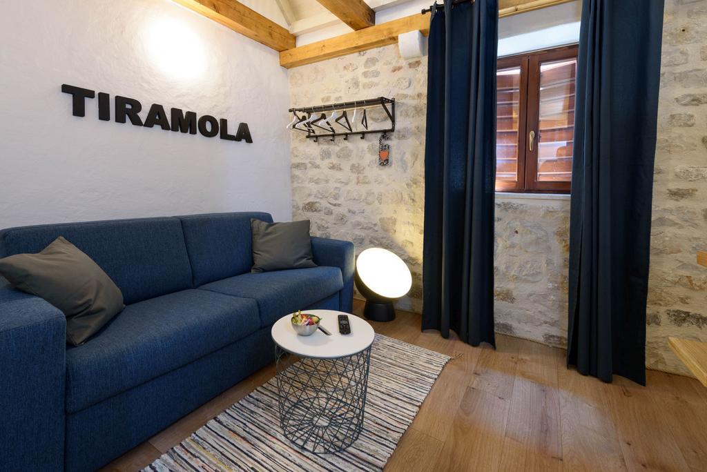 Apartments & Rooms Tiramola - Old Town Trogir Bagian luar foto